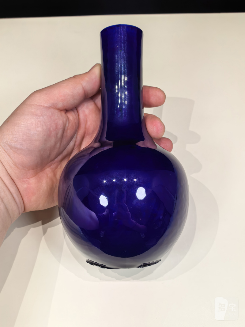 清早期 宝石蓝釉仿料器天球瓶 - 图8